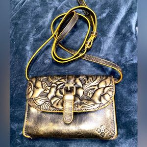 ❣️LAST CHANCE❣️CLOSET CLEAN OUT THIS MONTH❣️EUC PATRICIA NASH CROSSBODY PURSE